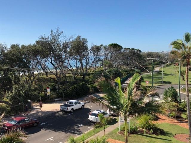 Camargue Beachfront Apartments Maroochydore Exterior foto